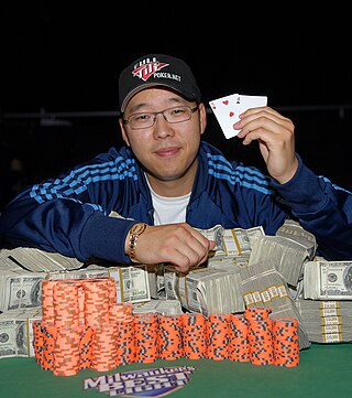 <span class="mw-page-title-main">Michael Chu (poker player)</span> Canadian poker player