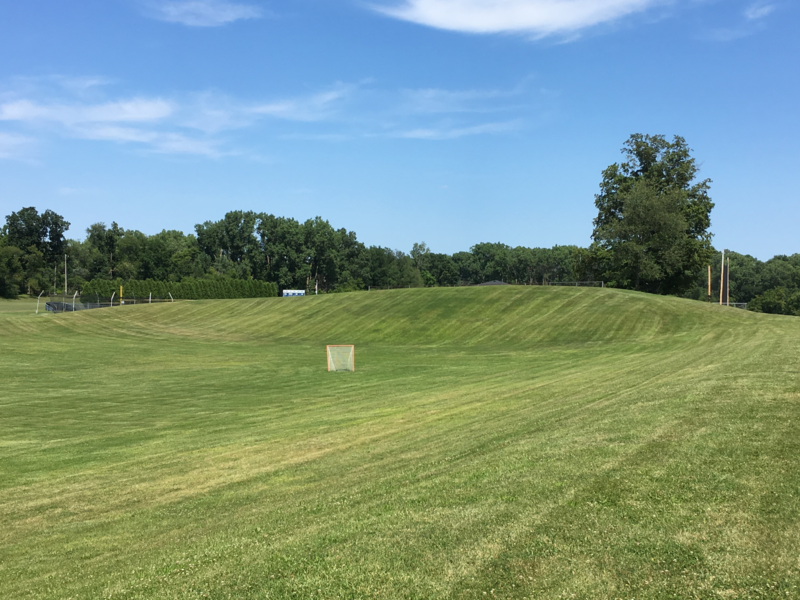 File:Mickey-Mouse hill (MacAoimeabh's) in summer - East Lansing.png