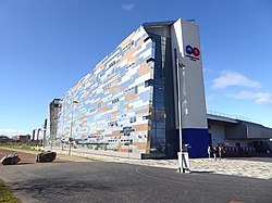 Middlesbrough College (geograph 5320043).jpg