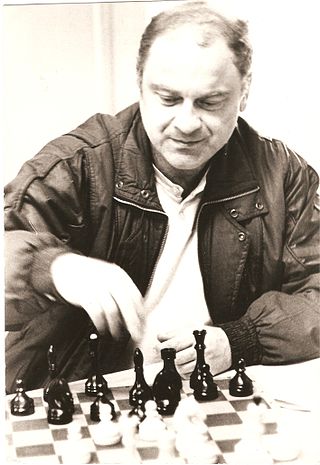 <span class="mw-page-title-main">Mikhail Umansky</span> Russian grandmaster of correspondence chess (born 1952)