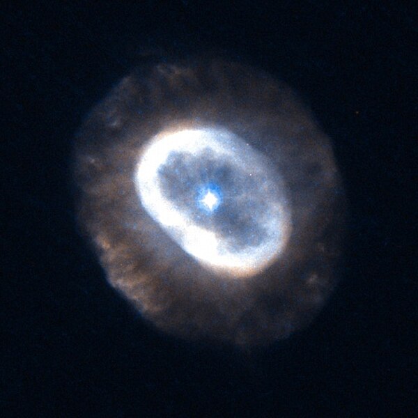 File:NGC 7662 Hubble WikiSky.jpg