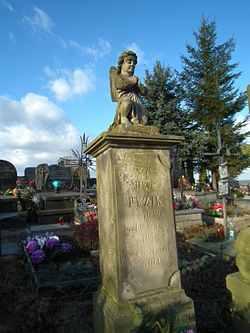 Nagrobek cmentarny w Kraśniku 3.jpg