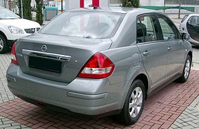 Фото Nissan Tiida Sedan (2007-2014)