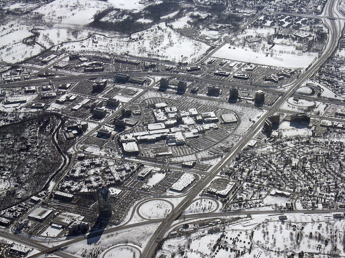 Oakbrook Center - Wikipedia