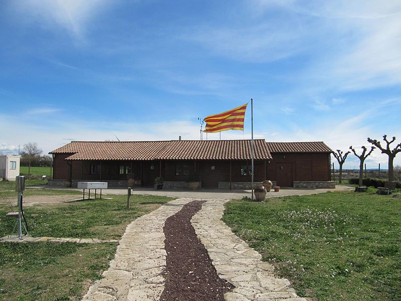 File:Observatori de Pujalt.jpg