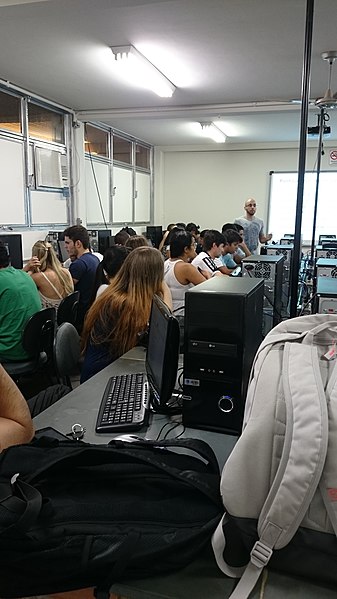 File:Oficina na UFU em abril de 2015 10.JPG