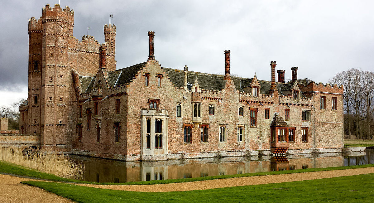 1200px Oxburgh_Hall_ _viewed_from_the_west