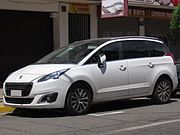 Peugeot 5008 - Wikipedia