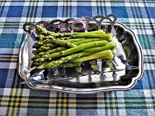 Asparagus dish