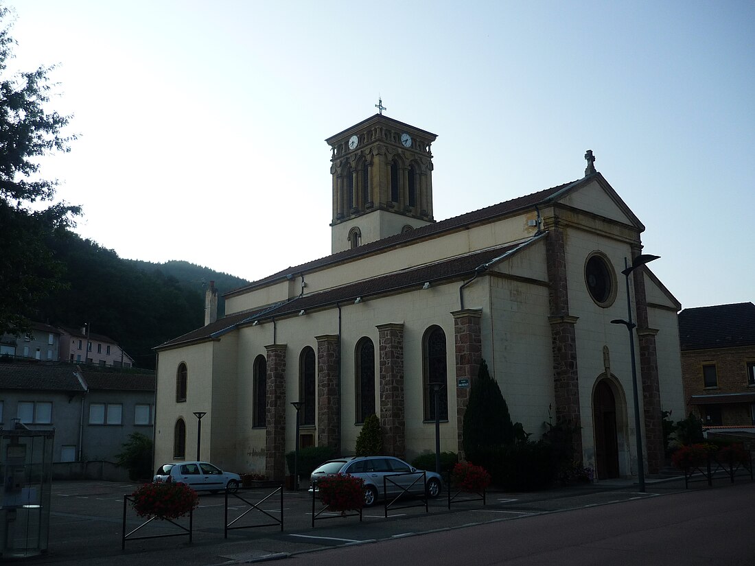 File:Pont-Trambouze - Église.JPG