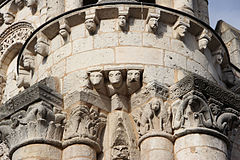 Памятники созданные в xi веке. Церковь Нотр-дам-ля-Гранд. Церковь Нотр-дам-ля-Гранд в Пуатье, Франция.