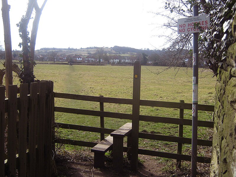 File:Public Footpath looking towards Derby Road, Duffield, Derbyshire (4538041050).jpg