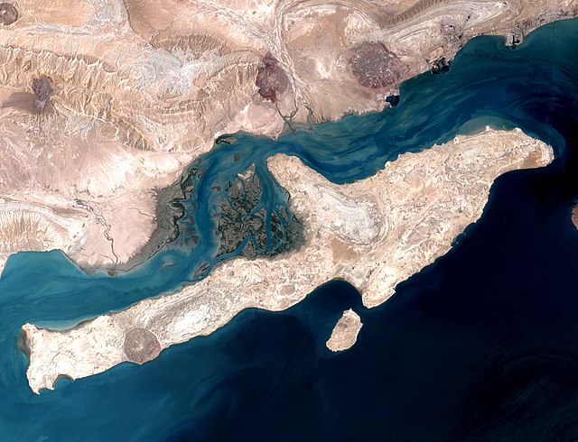 Qeshm from space, August 2000