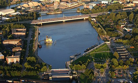 RK 1009 9932 Müggenburger Zollhafen Peute (cropped)