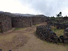 Raqchi .- Temple of Wiracocha-colcas (Storehouses)