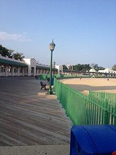 File:Rye Beach Boardwalk.jpg