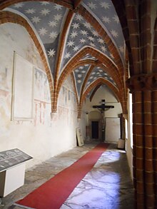 Soubor:ST_hrad_ambit_1280_DSCN5638.JPG