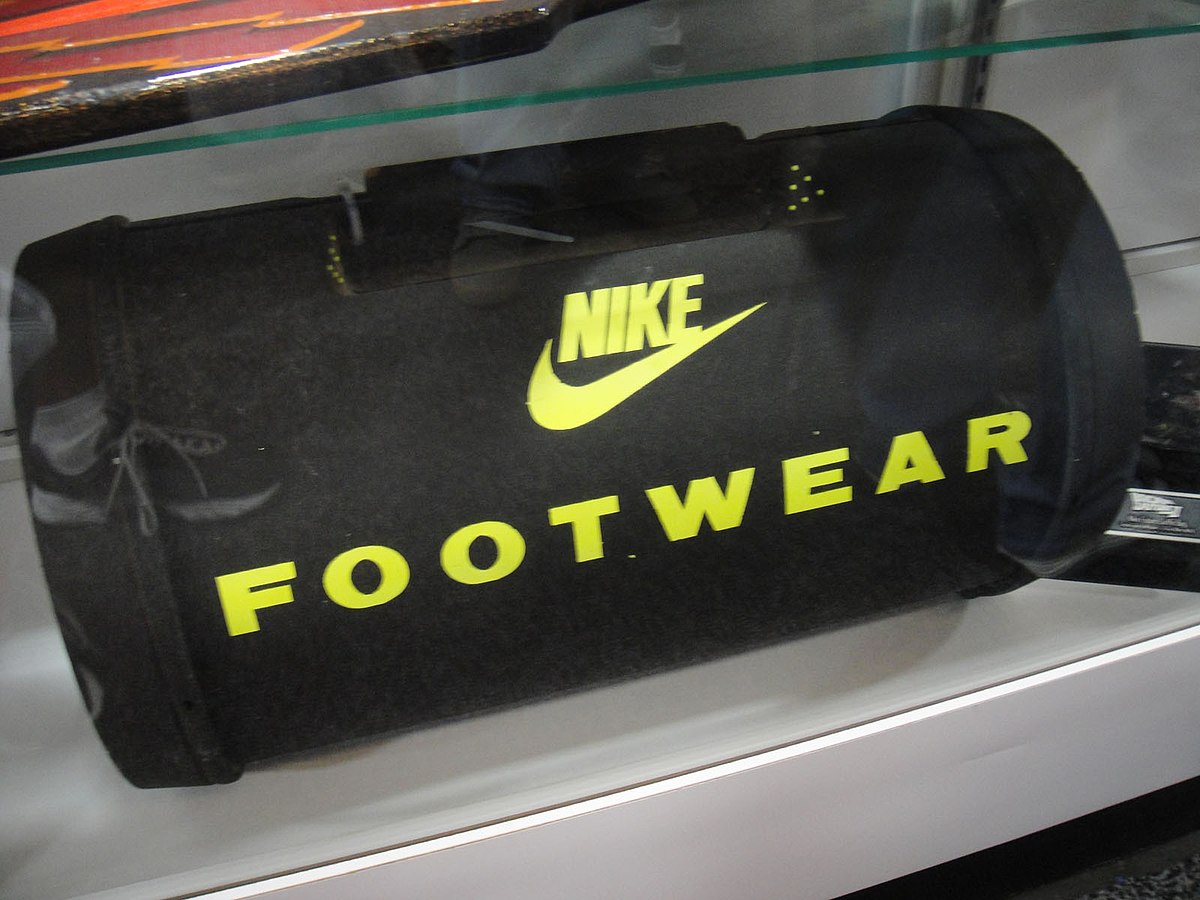 nike footwear bag