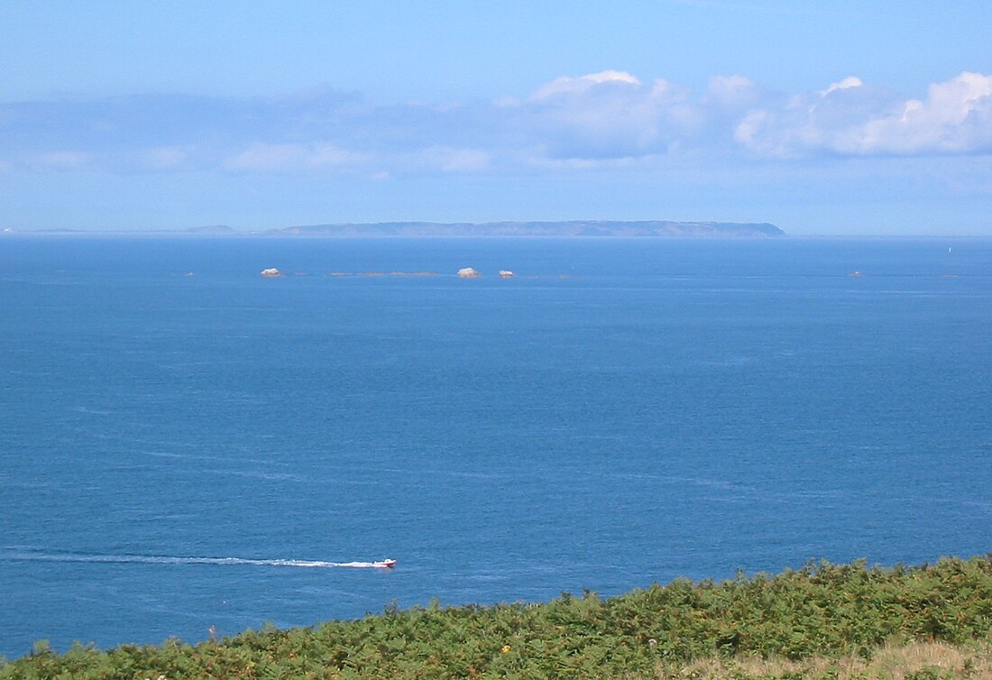 File:Sark Pierres de Lecq from Sorel Jersey.jpg