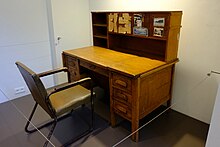 Schreibtisch von Oskar Maria Graf in der Dauerausstellung (Quelle: Wikimedia)