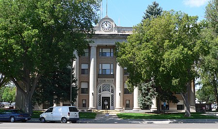 Scotts Bluff County courthouse from E 1.JPG