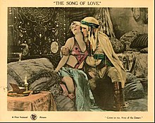 Kartica predvorja Song of Love.jpg