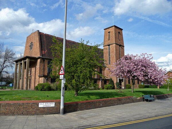 Image: St. Hugh's church, Scunthorpe   geograph.org.uk   784985