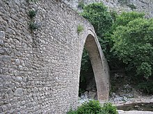 Stone arch bridge, Portaikos river, Pyli, Trikala, Greece1.jpg