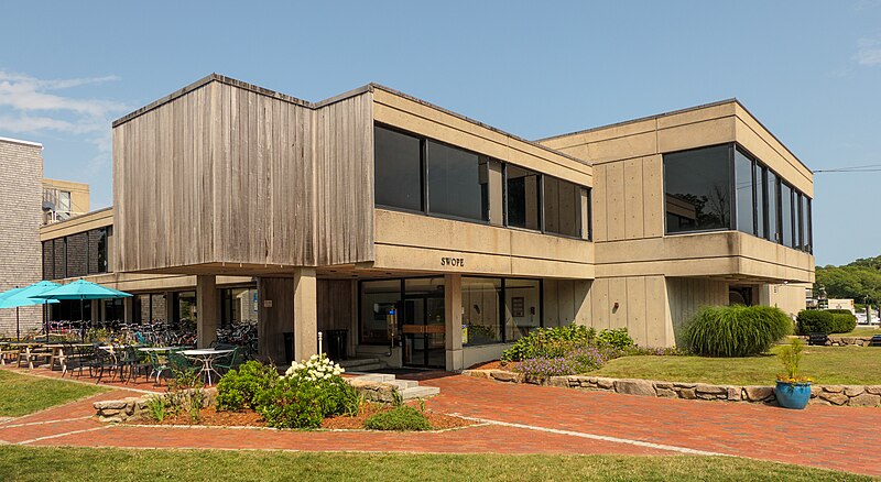 File:Swope Center, MBL.jpg