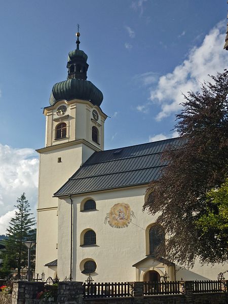 File:Tannheim-Nikolauskirche-2.jpg