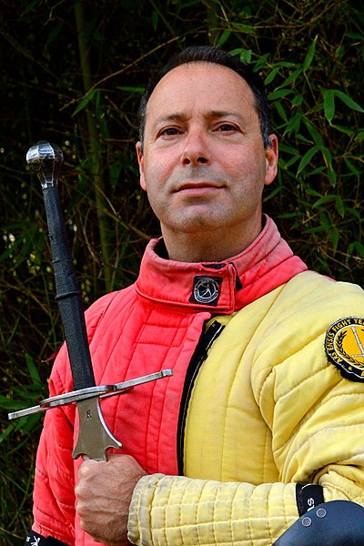 File:Tarr Bence László fencer portrait.jpg