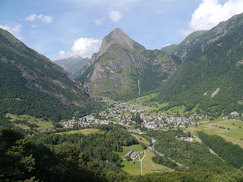 File:Tessin Lukmanierpass 04.JPG