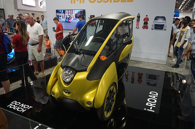 File:Texas Auto Show September 2019 03 (Toyota i-Road).jpg