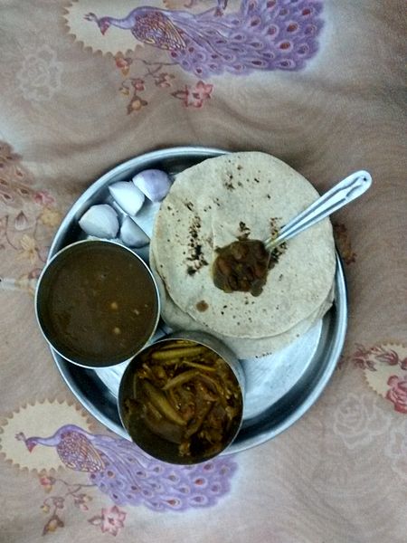 File:Thali Dinner B- Rajma,Kundri,Roti.jpg