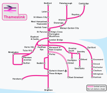 Thameslink es uno de los dos servicios de tren que paran en la Estación Luton Airport Parkway.