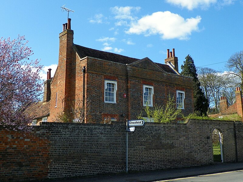 File:The Grange, Graveley.JPG