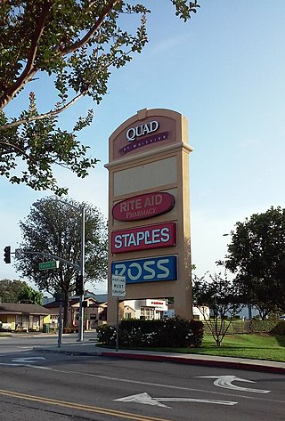 <span class="mw-page-title-main">The Quad at Whittier</span> Shopping mall in Whittier, California