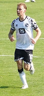 Tom Conlon English footballer