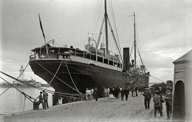 File:Tropas en la guerra de África (2 de 37) - Fondo Car-Kutxa Fototeka.jpg