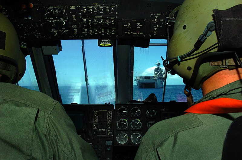File:US Navy 050629-N-9866B-093 Craftmaster, Senior Chief Sonar Technician Kevin Chambers and Engineer Gas Turbine System Technician 2nd Class Don Kennlly avigate their Landing Craft, Air Cushion (LCAC).jpg