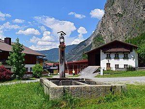 Umhausen-Östen - Nepomukbrunnen in Lehn