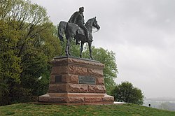 Valley Forge Anthony Wayne statue.jpg