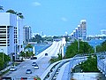 Miniatura para Venetian Causeway