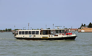 Vaporetto Venezia ACTV42 R01.jpg