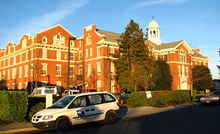 <span class="mw-page-title-main">Villa St. Rose</span> Historic building in Portland, Oregon, U.S.