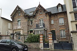 Villa Hélène et le n° 8.