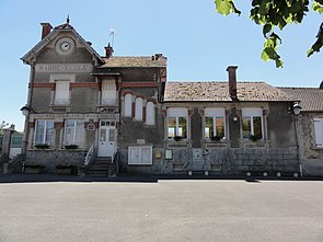 Villers-en-Prayères (Aisne) mairie.JPG