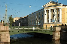Voznesenskii bridge St Petersburg.jpg