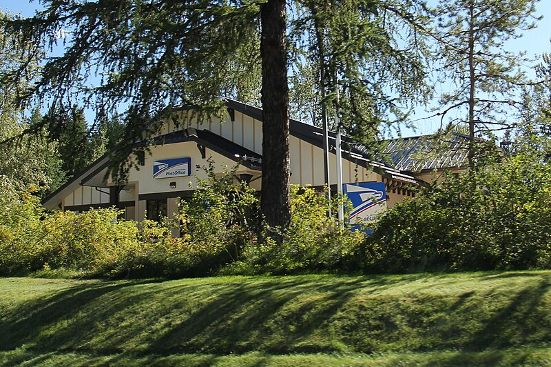 File:West Glacier MT Post Office.jpg