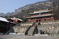 Mănăstirea Norului Violet din Munții Wudang